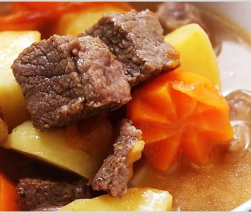 Cách chế biến món thịt trâu hầm khoai tây thơm mềm bổ dưỡng