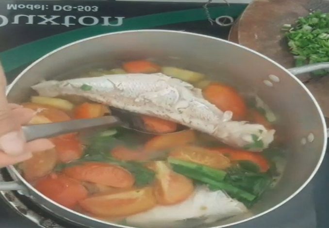 Nấu canh chua cá hường