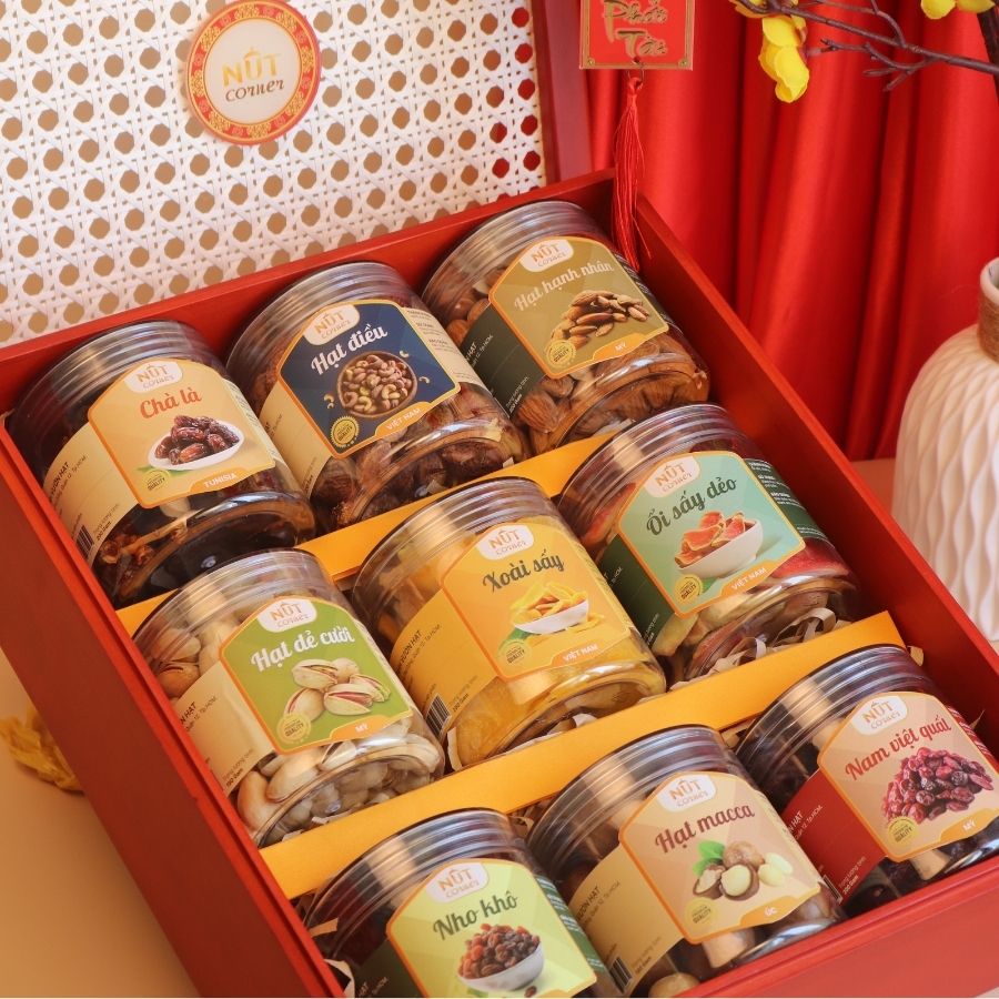 Quà tết nuts